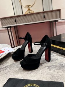 22.5cm EUR(35) US(5) UK(3)